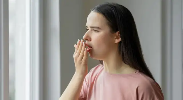 Conoce las mejores recomendaciones para eliminar el mal aliento para siempre.