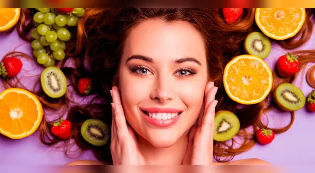 Desde frutas dulces hasta ácidas que te ayudarán a fortalecer tu cabello y piel.