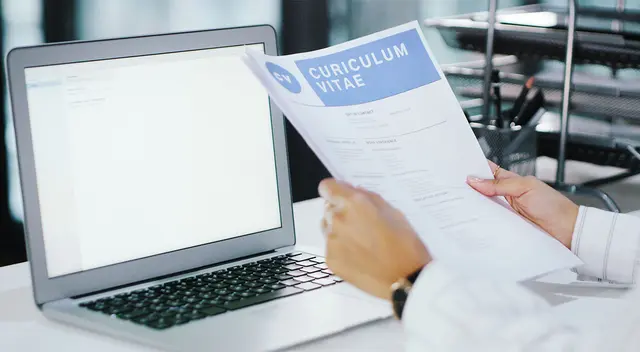 Encuentra el trabajo que tanto soñaste desde casa a través de los portales internacionales.