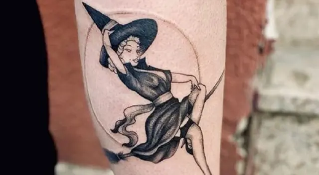 Conoce el verdadero significado del tatuaje de brujas. Conoce el verdadero significado del tatuaje de brujas.