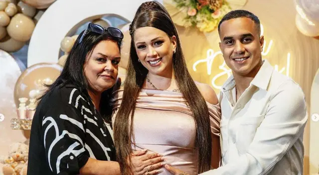 Melissa Klug presumió tierna imagen con su suegra y Jesús Barco. Melissa Klug presumió tierna imagen con su suegra y Jesús Barco.