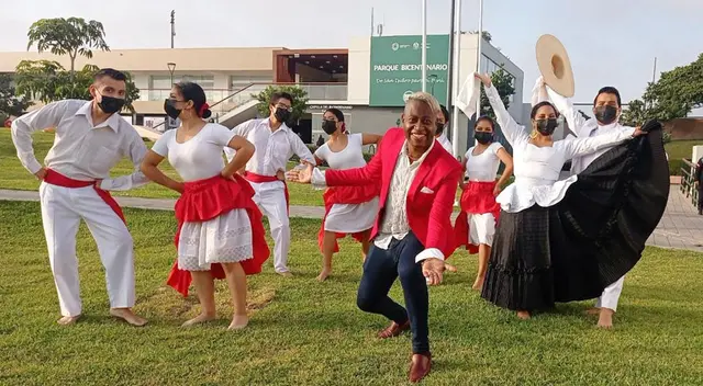 Su música y su alegría está en el norte del país