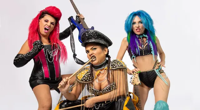 Patricia Portocarrero, Katia Palma y Saskia Bernaola celebran su buen momento. Patricia Portocarrero, Katia Palma y Saskia Bernaola celebran su buen momento.