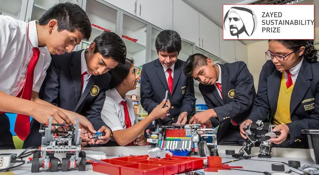 Menores podrían ganar 100 mil dólares de aprobarse su iniciativa.