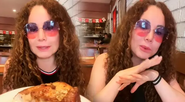 Janet Barboza sorprende con su forma de comer el pollo. Janet Barboza sorprende con su forma de comer el pollo.