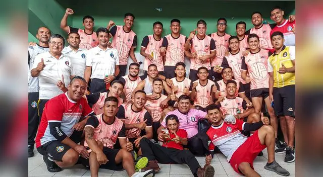 Juan  Pablo II  College de  Chongoyape se encuentra en los cuartos de final.