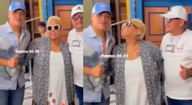 Lucía de la Cruz casi le roba un beso a Chechito. Lucía de la Cruz casi le roba un beso a Chechito.