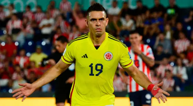 Colombia da el golpe en Asunción ante Paraguay. Colombia da el golpe en Asunción ante Paraguay.