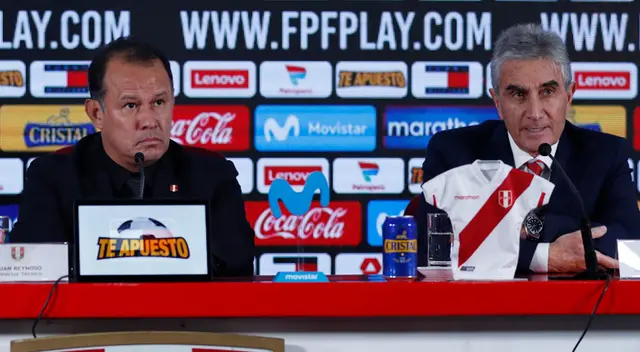 Juan Reynoso no seguiría en la selección peruana.