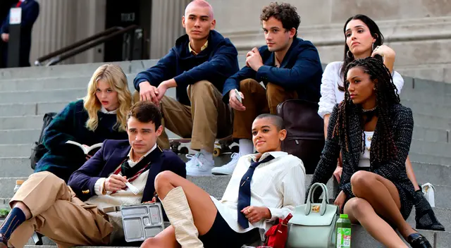Conoce el reparto de Gossip Girl 2021 y dónde ver el reboot de la serie.
