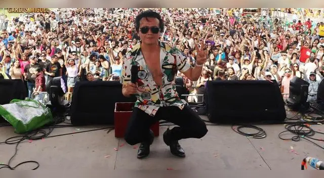 Es el cantante de moda en la cumbia.