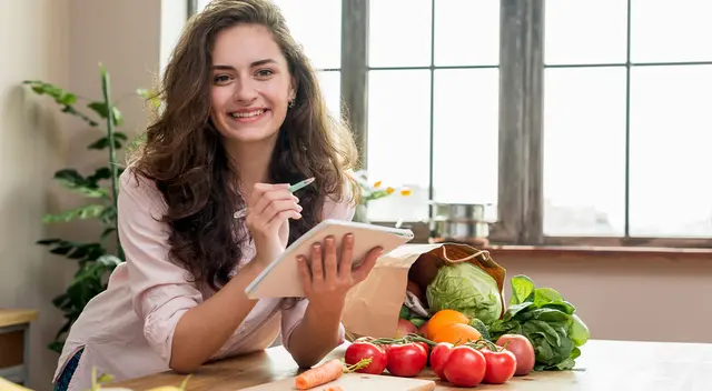 Buscar tener una dieta más balanceada. Buscar tener una dieta más balanceada.