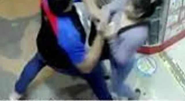 Dictan prisión para el extranjero Emerson José Vásquez Guevara por robar celular a una mujer en Puente Piedra Dictan prisión para el extranjero Emerson José Vásquez Guevara por robar celular a una mujer en Puente Piedra