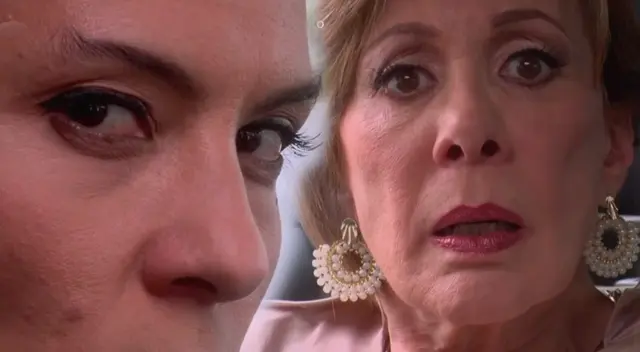 Claudia Llanos deja en shock a Francesca Maldini. Claudia Llanos deja en shock a Francesca Maldini.