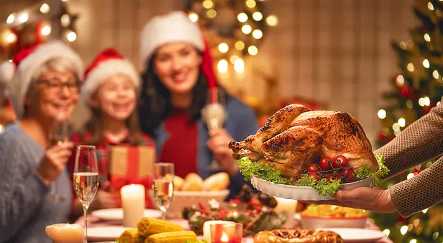 La familia estaba celebrando la Navidad cuando el balón de gas explotó y consumió la vivienda.