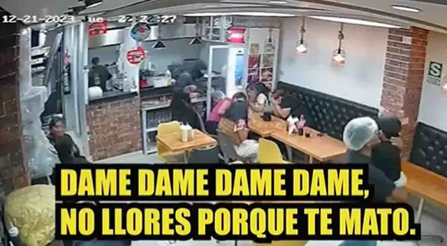 No les importó la presencia de un niño. Amenazaron al padre y se llevaron todo en menos de un  minuto.