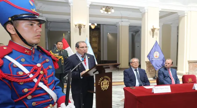 Javier Arévalo es reconocido por instituto creado en memoria del libertador Don José de San Martín