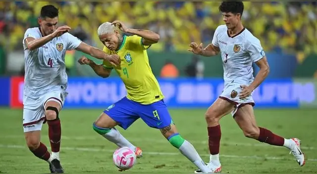 Partidos de fútbol en vivo hoy, jueves 01 de febrero: canales y horarios por TV Partidos de fútbol en vivo hoy, jueves 01 de febrero: canales y horarios por TV