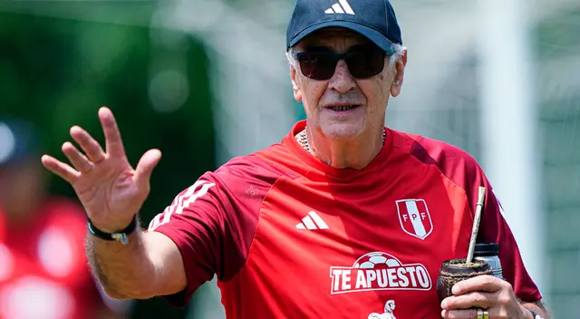 Jorge Fossati llegó a la selección peruana tras salir campeón con Universitario.