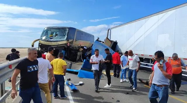 Un menor entre los heridos que deja el accidente ocurrido en la vía Piura-Chiclayo. Un menor entre los heridos que deja el accidente ocurrido en la vía Piura-Chiclayo.