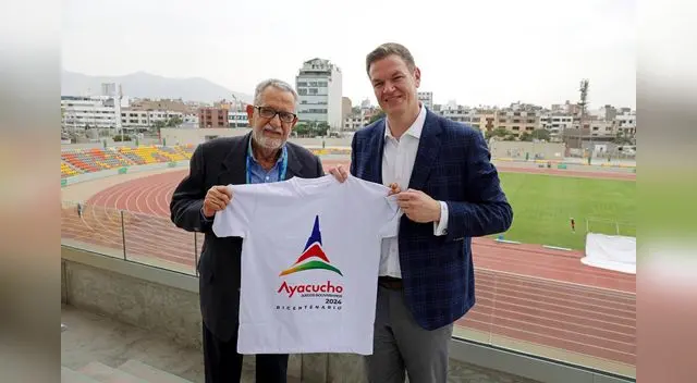 Giorgio Alberti de la Odebo junto a Carlos Zegarra, director de Legado. Giorgio Alberti de la Odebo junto a Carlos Zegarra, director de Legado.