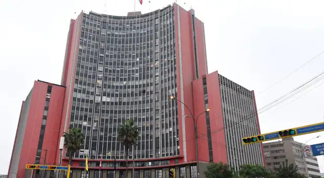 Emblemáticos los casos son iniciados en junio de 2023 en las cortes de Lima y Callao, donde jueces duermen en plena audiencia y frente a los abogados, litigantes y público.