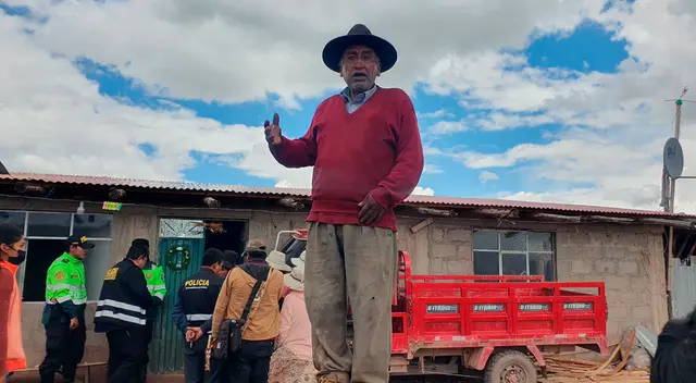 Vecinos de las víctimas piden justicia y sanción contra Electro Puno. Vecinos de las víctimas piden justicia y sanción contra Electro Puno.