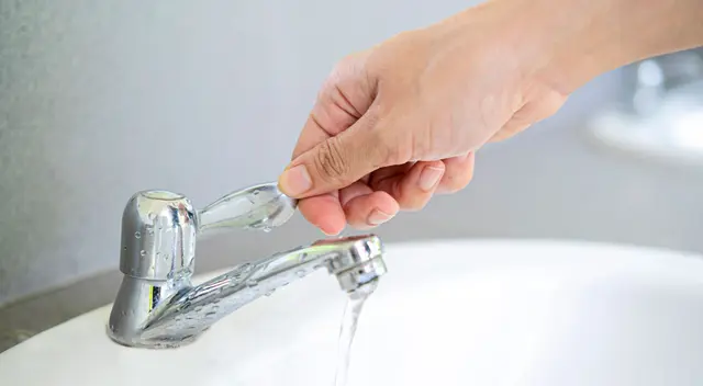 Solo 8 millones de peruanos tiene acceso al agua de manera segura.