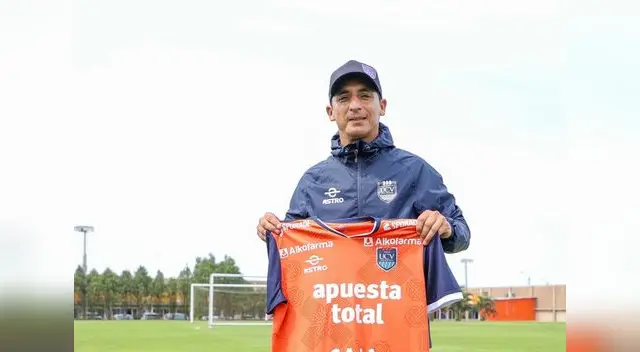 Guillermo Salas espera revertir el mal momento de César Vallejo.