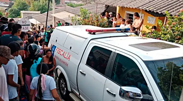 Hombre mató a su mamá y su tía porque una voz se lo ordenó.