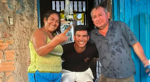 Tunche Rivera le dedicó el triunfo a su familia.