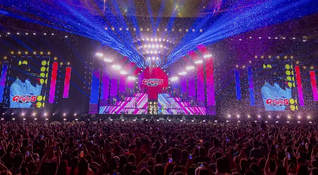 Grupo 5 convocó más de 50 mil almas en su primer show en el Estadio Nacional.