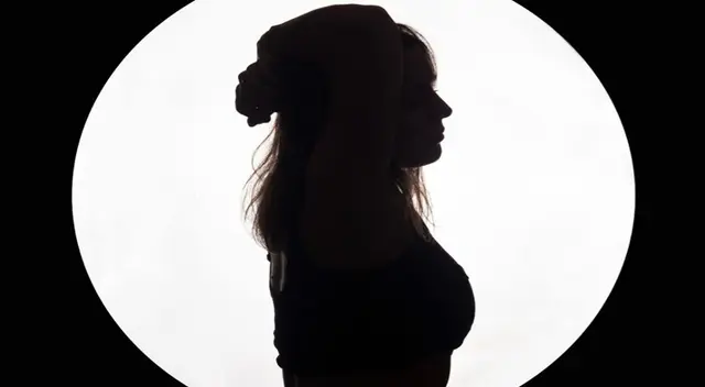 Yiddá Eslava es fotografiada por su actual pareja Ángel Fernández.