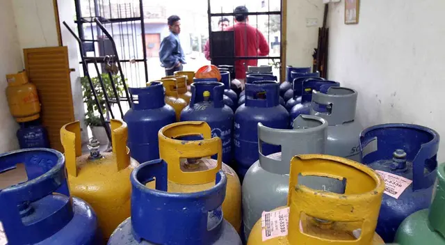 Osinergmin habilitó la plataforma gratuita "Facilito" para que las personas puedan conocer el nuevo precio del balón de gas por distrito. Osinergmin habilitó la plataforma gratuita "Facilito" para que las personas puedan conocer el nuevo precio del balón de gas por distrito.