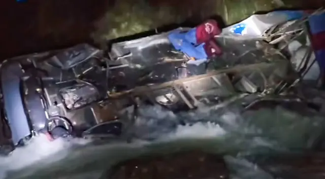 Accidente en Celendín deja 27 muertos y varios heridos.