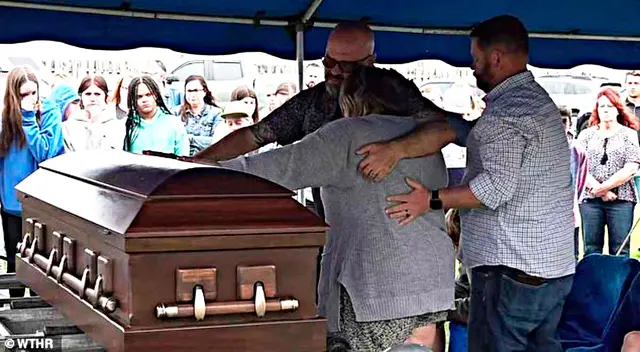 El pequeño cursaba cuarto grado en la Escuela Intermedia Greenfield, en Estados Unidos.