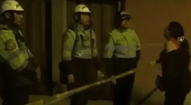 Una mujer fue asesinada sin piedad de 20 disparos en Puente Piedra. Una mujer fue asesinada sin piedad de 20 disparos en Puente Piedra.