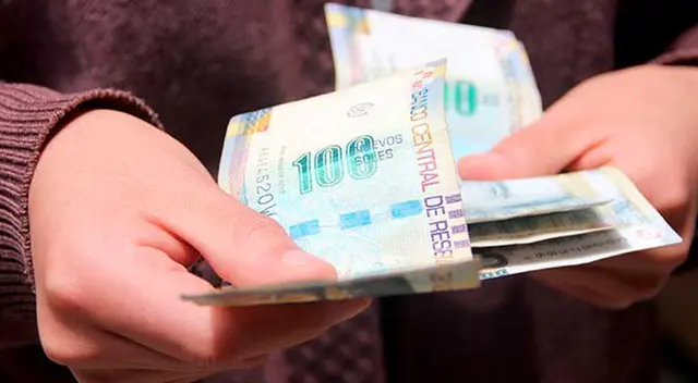 Congreso propone de interés nacional el incremento de sueldo a S/1 500. Congreso propone de interés nacional el incremento de sueldo a S/1 500.