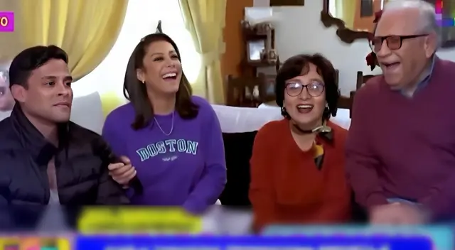 Karla Tarazona visitó a los padres de Christian Domínguez.