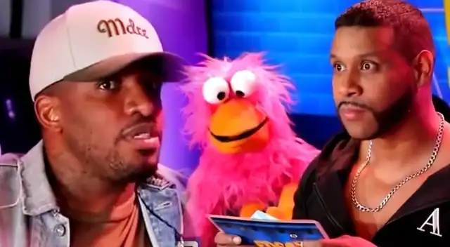 Jefferson Farfán estuvo en el podcast de Giselo y respondió a todas sus preguntas. Jefferson Farfán estuvo en el podcast de Giselo y respondió a todas sus preguntas.