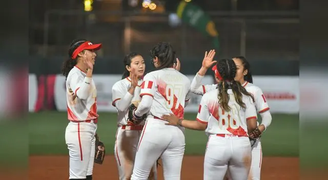 Celebra la representación nacional.