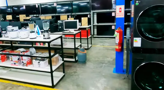 Almacén de remate en Puente Piedra. Almacén de remate en Puente Piedra.