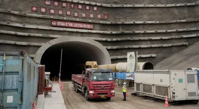 Un trabajador del Puerto de Chancay falleció tras sufrir un terrible accidente. Un trabajador del Puerto de Chancay falleció tras sufrir un terrible accidente.