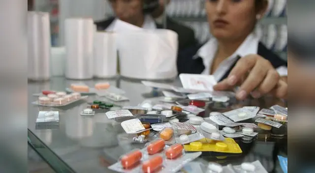 Indecopi sanciona a 15 empresas por presunta colusión en mercado de medicamentos
