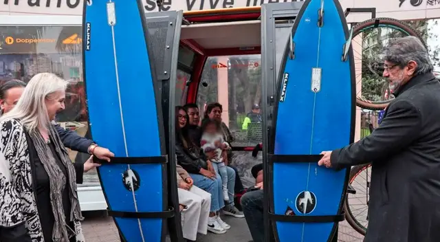 Ciudadanos pudieron subirse a la cabina del teleférico en Miraflores.