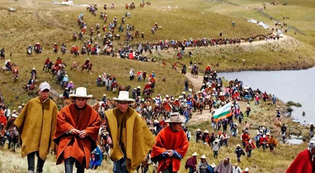 Las protestas sociales se reavivaron tras no llegar a acuerdos entre el gobierno y la población. Las protestas sociales se reavivaron tras no llegar a acuerdos entre el gobierno y la población.