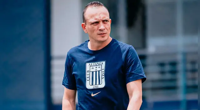 Alianza Lima anuncia que Alejandro Restrepo deja de ser el DT tras caer ante Universitario
