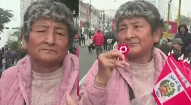 Mujer se emocionada en parada militar porque verá por primera vez a su hijo desfilando. Mujer se emocionada en parada militar porque verá por primera vez a su hijo desfilando.