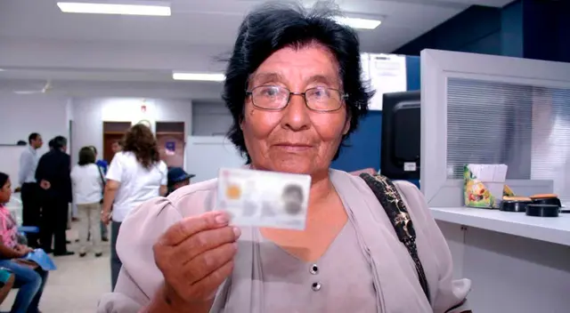 Conoce los detalles de la renovación de DNI para los adultos mayores. Conoce los detalles de la renovación de DNI para los adultos mayores.