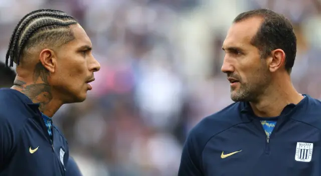Hernán Barcos se refirió a Paolo Guerrero. Hernán Barcos se refirió a Paolo Guerrero.